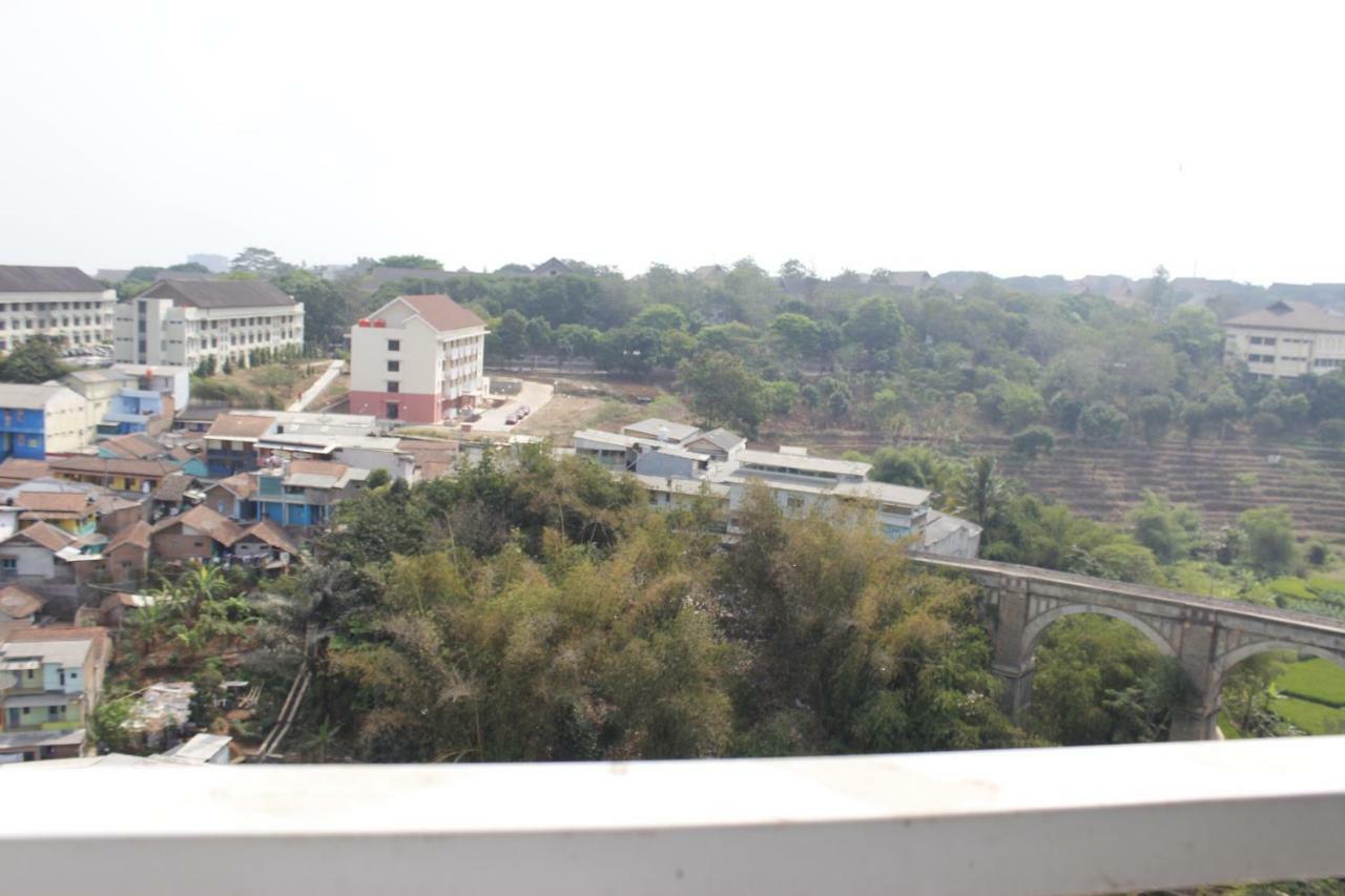 Scenic At Taman Melati Jatinangor By Travelio Apartemen *